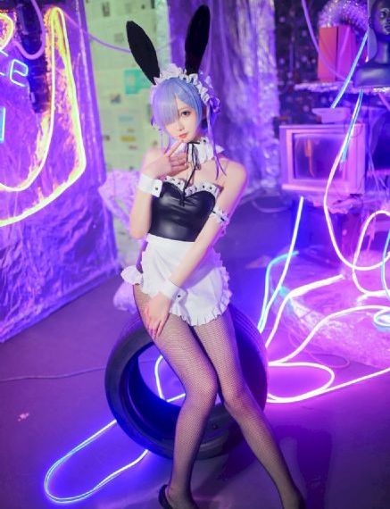 黄免费看片_BD韩语高清完整版播放